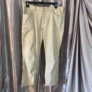 Eddie Bauer 35x30 Lightweight Kahki Pants